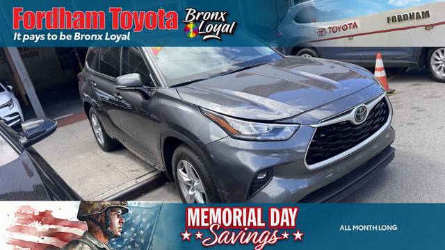 2020 Toyota Highlander LE AWD photo