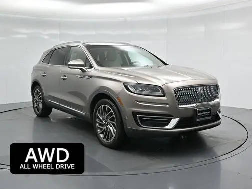 2020 Lincoln Nautilus Reserve AWD photo
