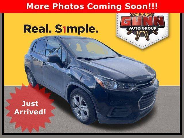 2020 Chevrolet Trax LS FWD photo