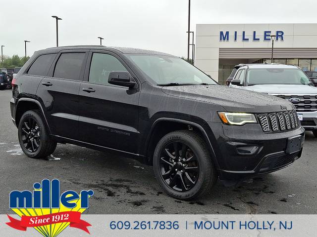 2020 Jeep Grand Cherokee Altitude 4WD photo