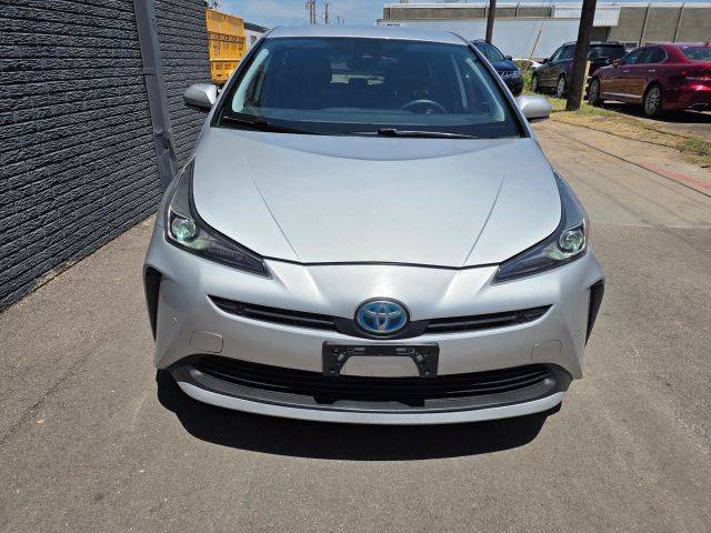 2019 Toyota Prius LE FWD photo