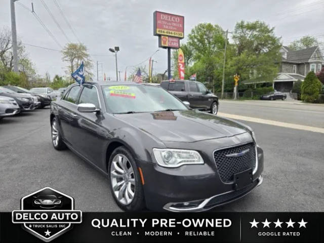 2019 Chrysler 300 Limited RWD photo