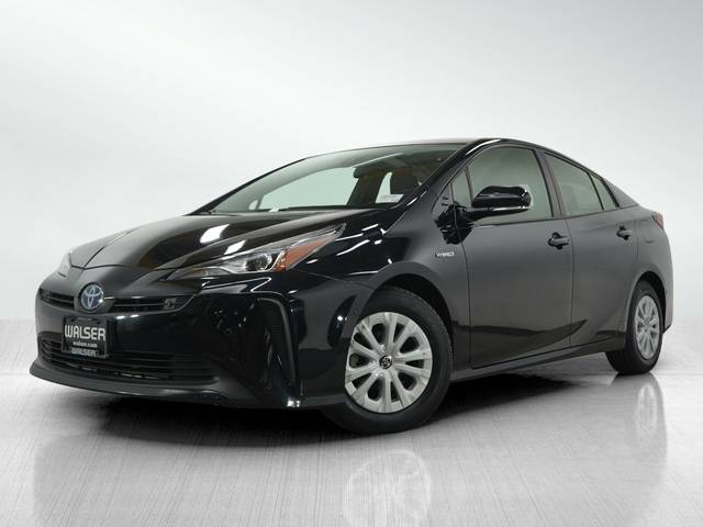 2019 Toyota Prius LE FWD photo