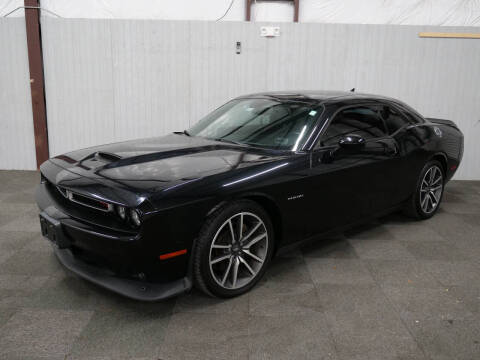 2020 Dodge Challenger R/T RWD photo