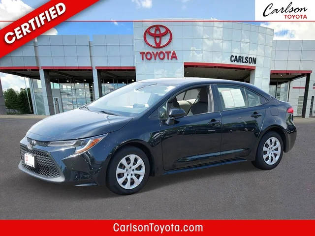 2020 Toyota Corolla LE FWD photo