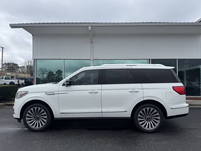 2020 Lincoln Navigator Reserve 4WD photo