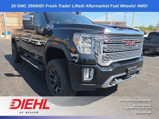 2020 GMC Sierra 2500HD Denali 4WD photo