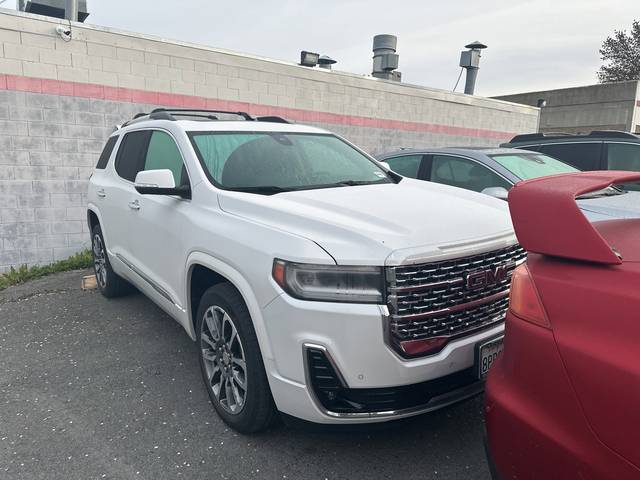 2020 GMC Acadia Denali FWD photo