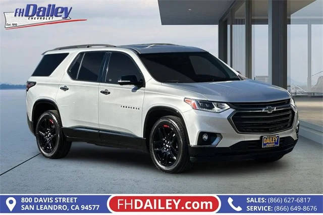 2020 Chevrolet Traverse Premier AWD photo