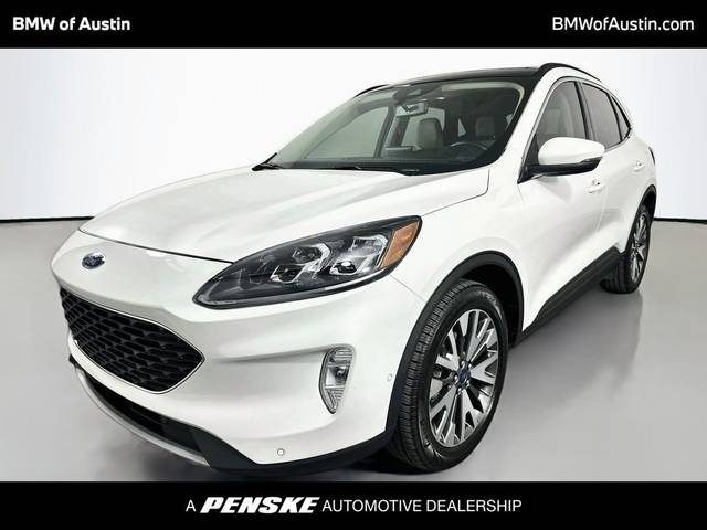 2020 Ford Escape Titanium AWD photo