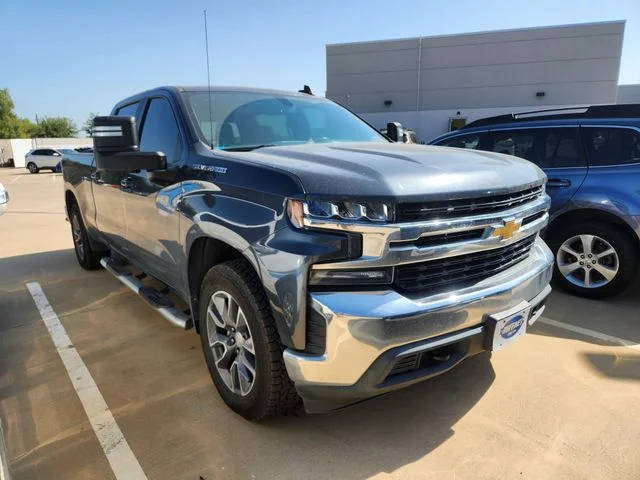 2020 Chevrolet Silverado 1500 LT 4WD photo