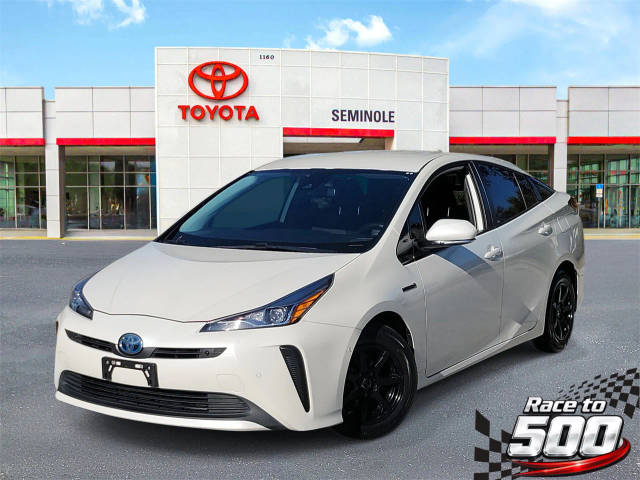2020 Toyota Prius LE FWD photo