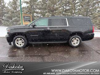 2019 Chevrolet Suburban LT 4WD photo