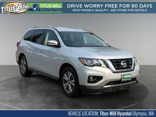 2019 Nissan Pathfinder SL FWD photo