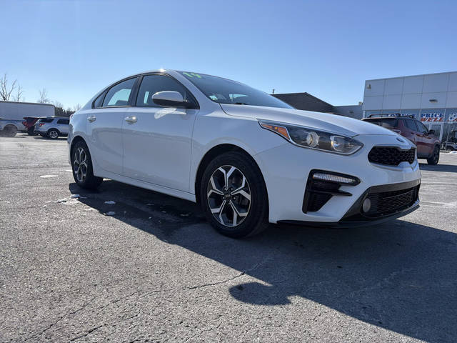 2019 Kia Forte LXS FWD photo