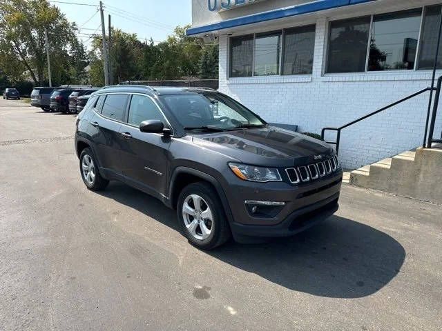 2020 Jeep Compass Latitude 4WD photo