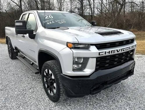 2020 Chevrolet Silverado 2500HD Custom 4WD photo