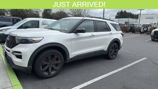 2020 Ford Explorer ST 4WD photo
