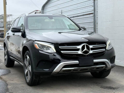 2019 Mercedes-Benz GLC-Class GLC 300 AWD photo