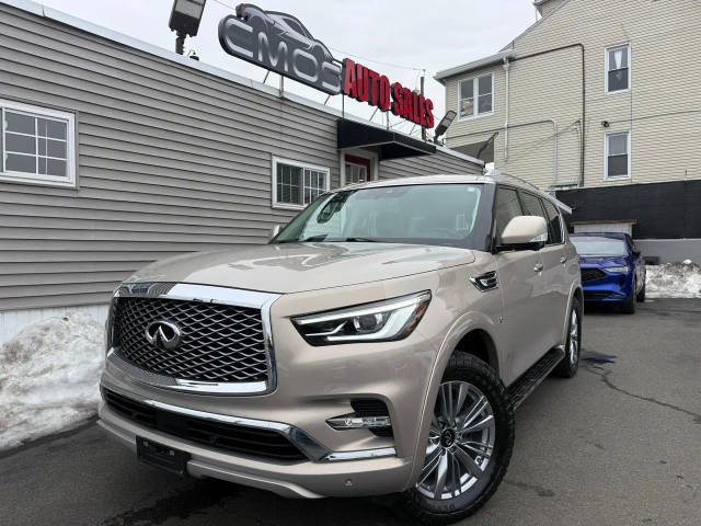 2019 Infiniti QX80 LUXE 4WD photo