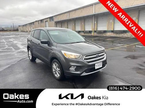 2017 Ford Escape SE 4WD photo