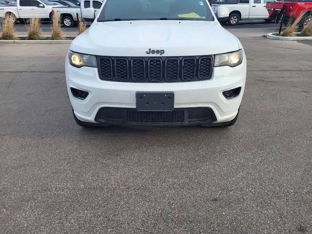 2020 Jeep Grand Cherokee Altitude 4WD photo