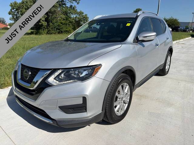 2019 Nissan Rogue SV FWD photo