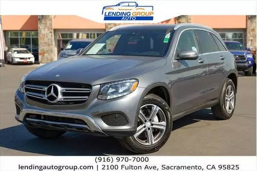 2017 Mercedes-Benz GLC-Class GLC 300 RWD photo