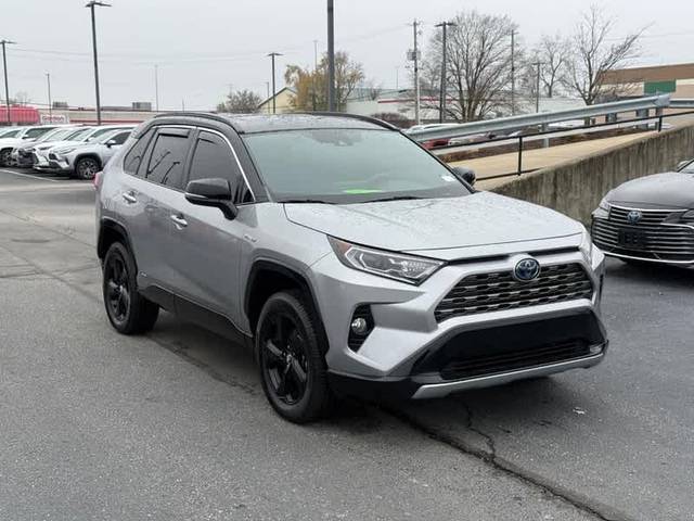 2020 Toyota RAV4 Hybrid XSE AWD photo
