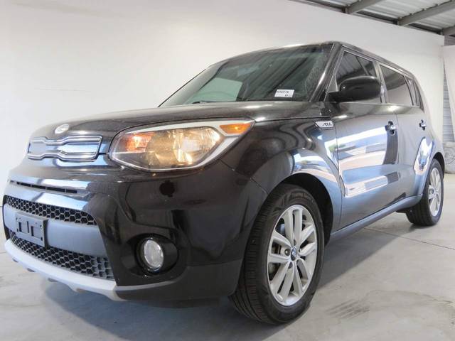 2019 Kia Soul + FWD photo