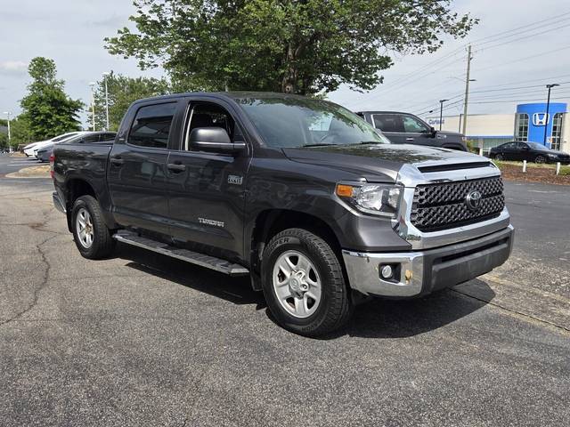 2020 Toyota Tundra SR5 4WD photo