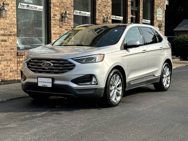 2019 Ford Edge Titanium AWD photo