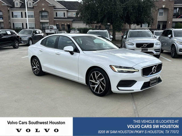 2020 Volvo S60 Momentum AWD photo