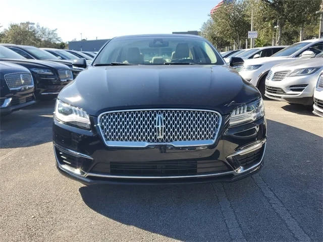 2020 Lincoln MKZ Reserve FWD photo