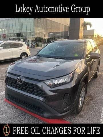 2020 Toyota RAV4 LE AWD photo