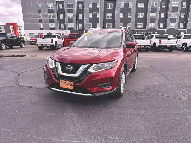 2020 Nissan Rogue SV FWD photo
