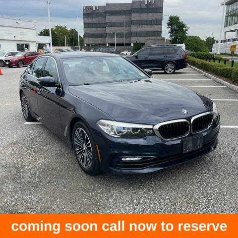 2017 BMW 5 Series 530i xDrive AWD photo
