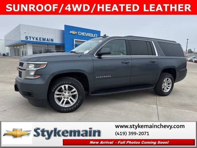 2019 Chevrolet Suburban LT 4WD photo