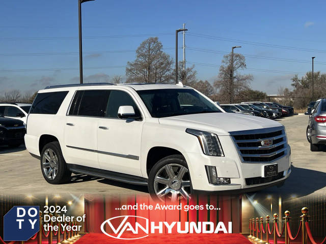 2019 Cadillac Escalade ESV Premium Luxury 4WD photo
