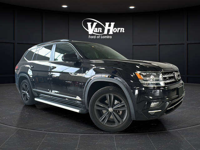 2020 Volkswagen Atlas 3.6L V6 SE w/Technology R-Line AWD photo