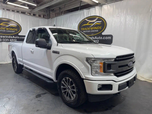 2020 Ford F-150 XLT 4WD photo