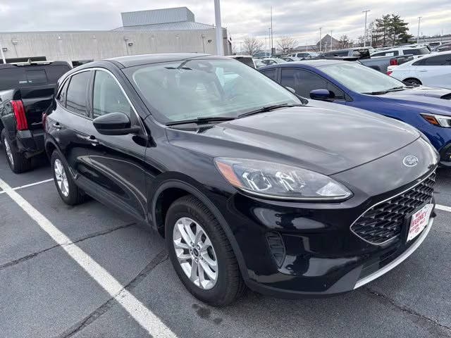 2020 Ford Escape SE AWD photo
