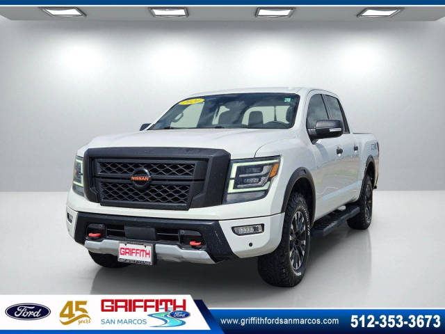 2020 Nissan Titan PRO-4X 4WD photo
