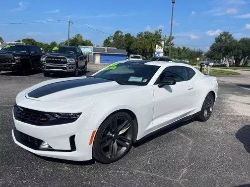 2020 Chevrolet Camaro 1LT RWD photo