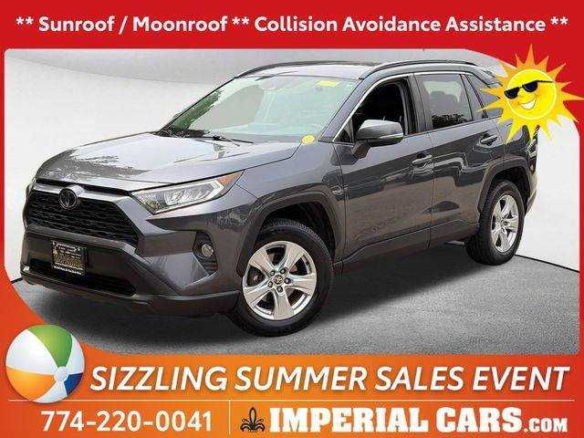 2020 Toyota RAV4 XLE AWD photo