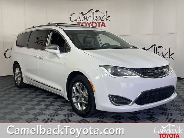2019 Chrysler Pacifica Minivan Limited FWD photo