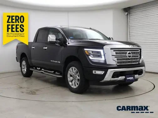 2020 Nissan Titan SL 4WD photo