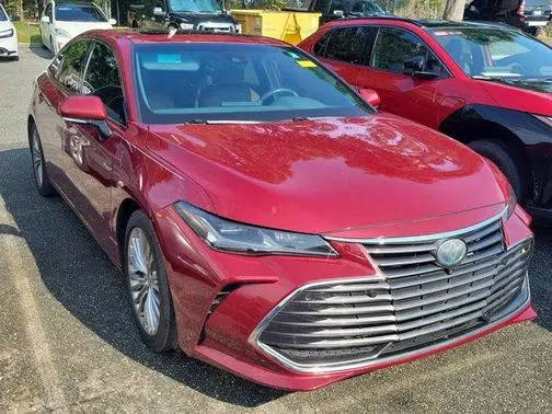 2020 Toyota Avalon Hybrid Limited FWD photo