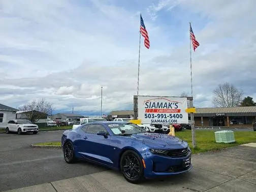 2020 Chevrolet Camaro 1LT RWD photo