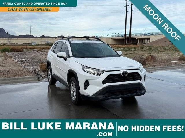 2020 Toyota RAV4 XLE FWD photo